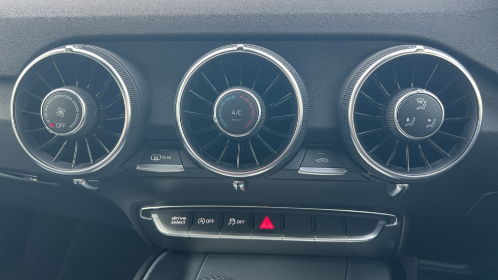 Used Audi TT 2022 for sale - 76140388: Photo 16