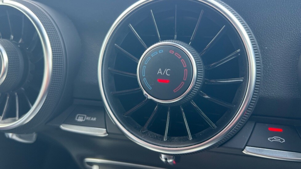 Used Audi TT 2022 for sale - 76140388: Photo 51