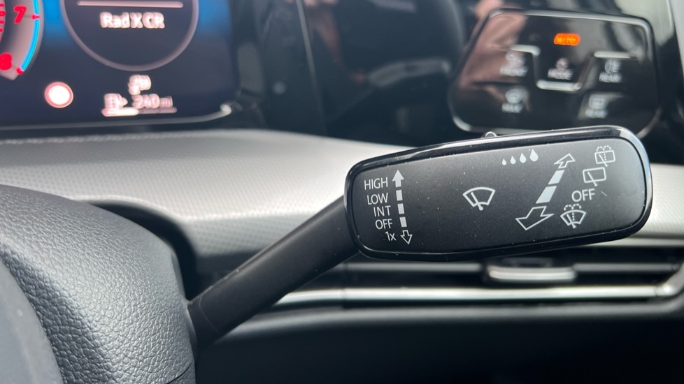 Used Volkswagen Golf 2025 for sale - 76379587: Photo 24