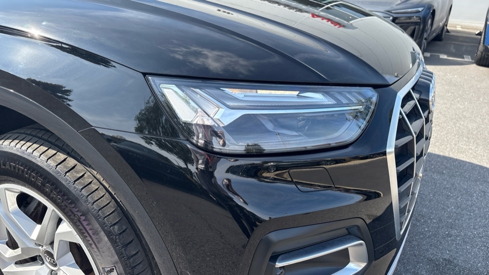 Used Audi Q5 2023 for sale - 76704497: Photo 34