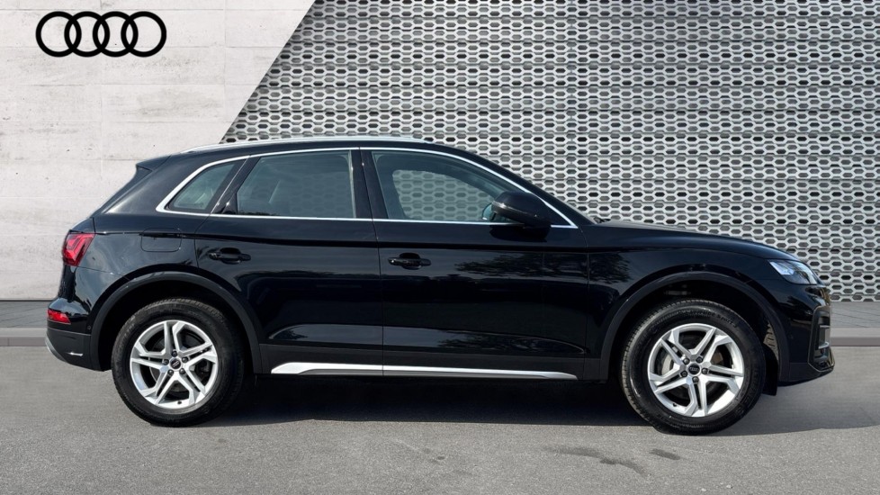 Used Audi Q5 2023 for sale - 76704497: Photo 4