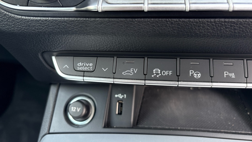 Used Audi Q5 2023 for sale - 76704497: Photo 42