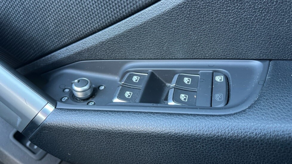 Used Audi Q2 2022 for sale - 76458925: Photo 28