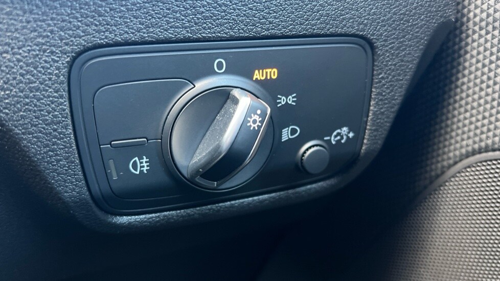 Used Audi Q2 2022 for sale - 76458925: Photo 35