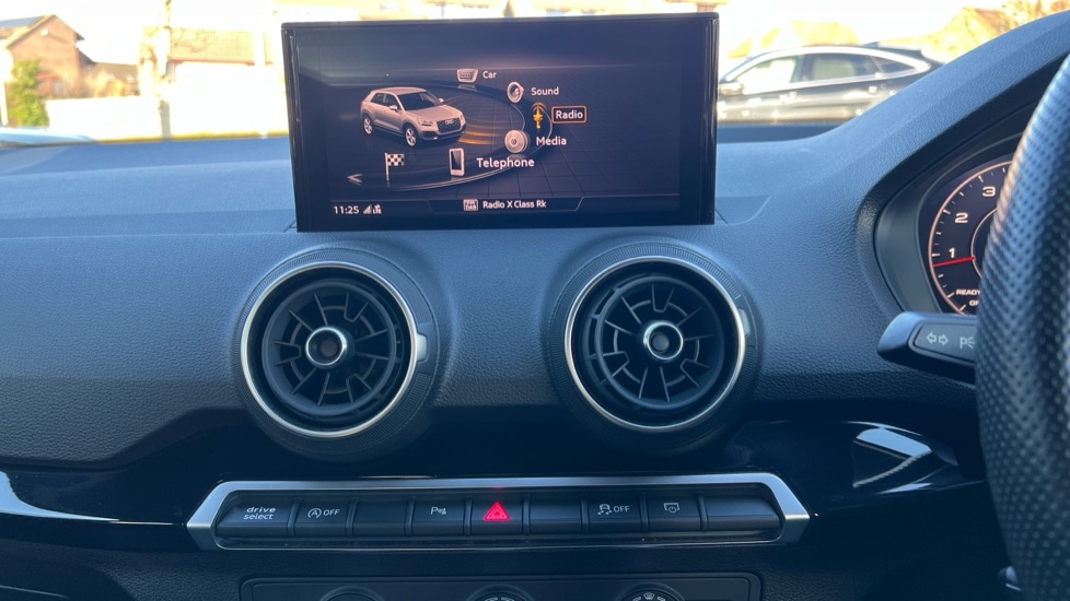 Used Audi Q2 2020 for sale - 76630232: Photo 13