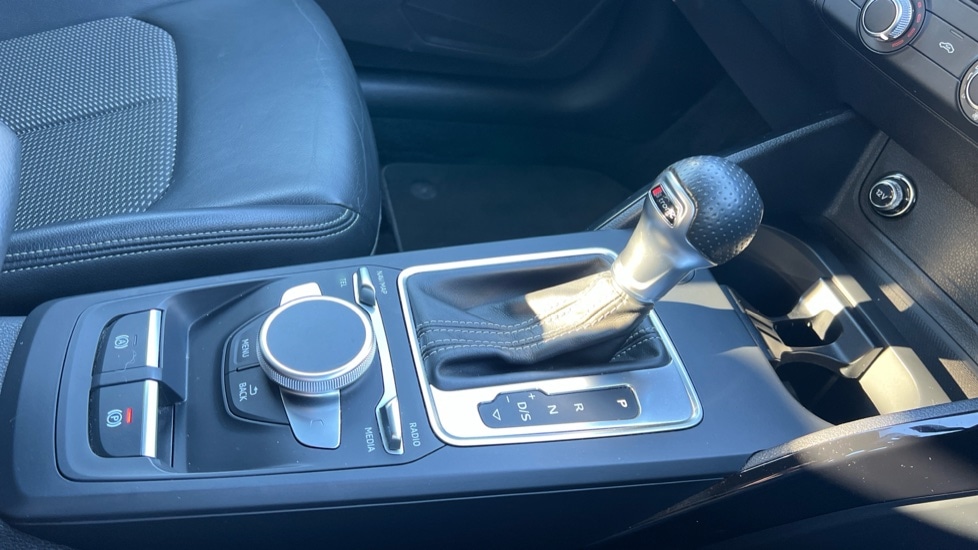 Used Audi Q2 2020 for sale - 76630232: Photo 27