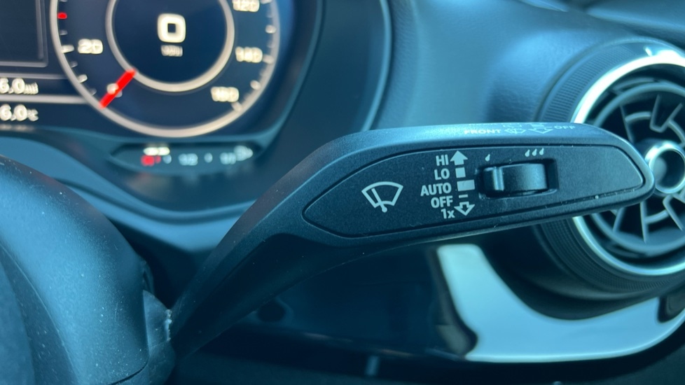 Used Audi Q2 2020 for sale - 76630232: Photo 50