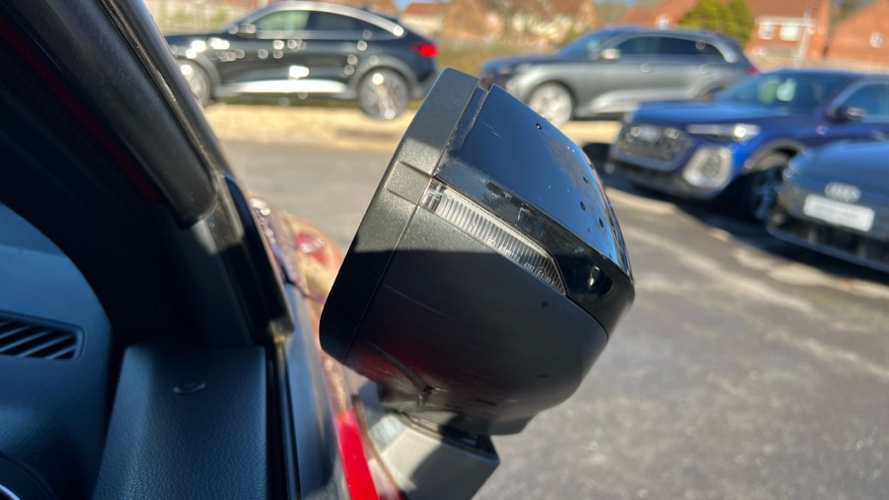 Used Audi Q2 2020 for sale - 76630232: Photo 54