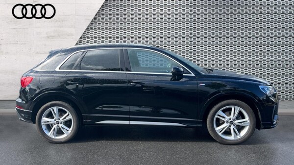 Used Audi Q3 2024 for sale - 75702739: Photo 4