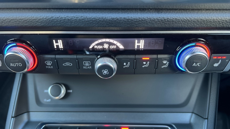 Used Audi Q3 2020 for sale - 76942936: Photo 37