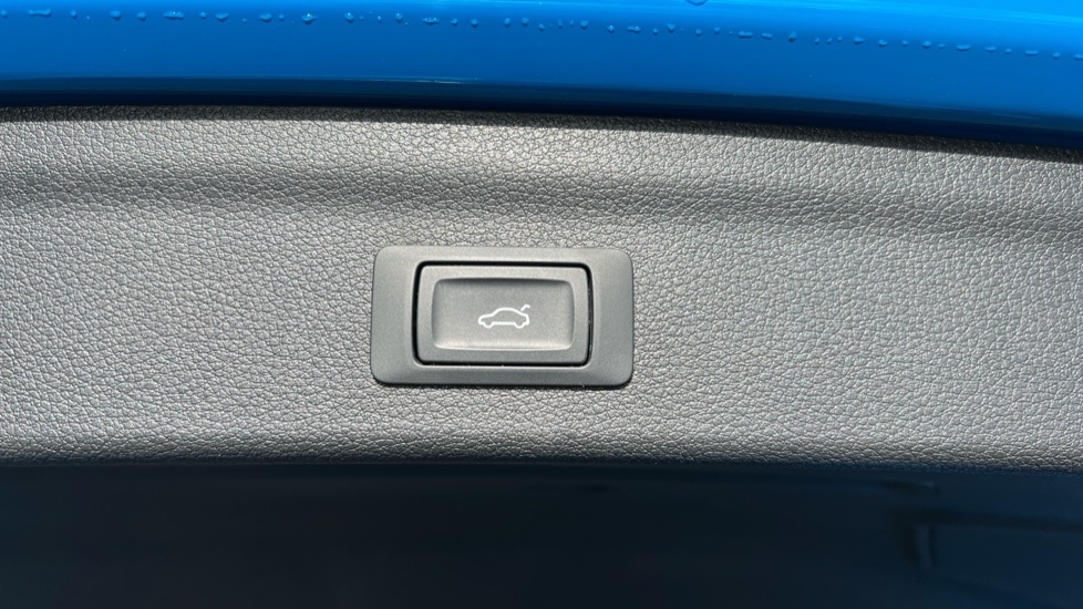 Used Audi Q3 2020 for sale - 76942936: Photo 61