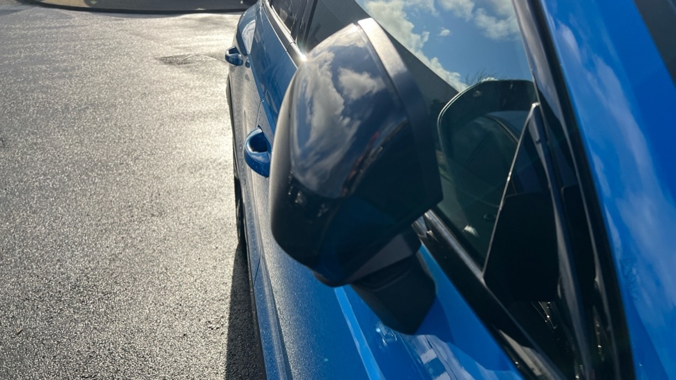 Used Audi Q3 2020 for sale - 76942936: Photo 64