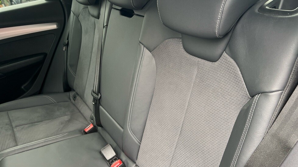 Used Audi Q5 2024 for sale - 76332300: Photo 15