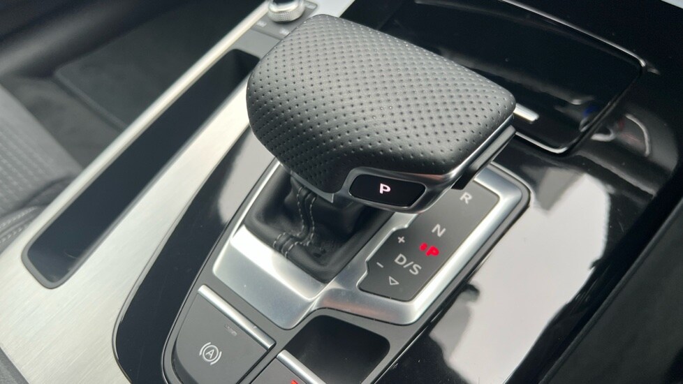 Used Audi Q5 2024 for sale - 76332300: Photo 26