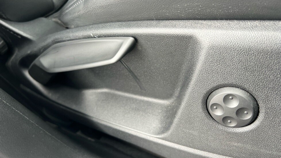 Used Audi Q5 2024 for sale - 76332300: Photo 29