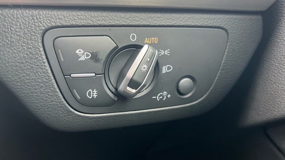 Used Audi Q5 2024 for sale - 76332300: Photo 35