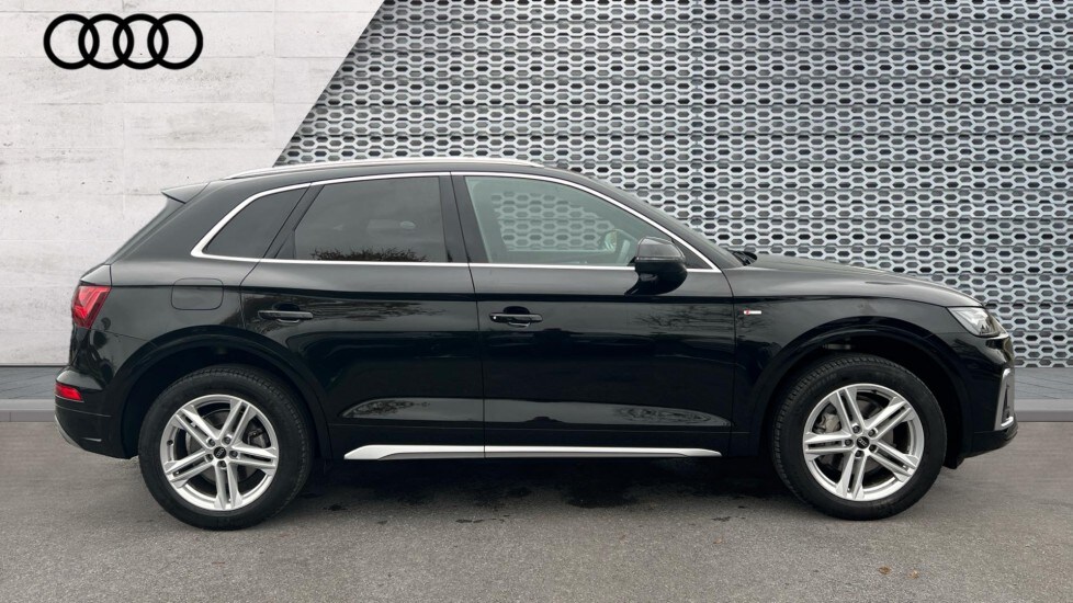 Used Audi Q5 2024 for sale - 76332300: Photo 4