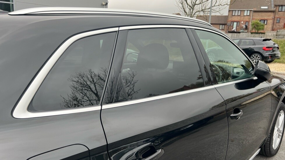 Used Audi Q5 2024 for sale - 76332300: Photo 63