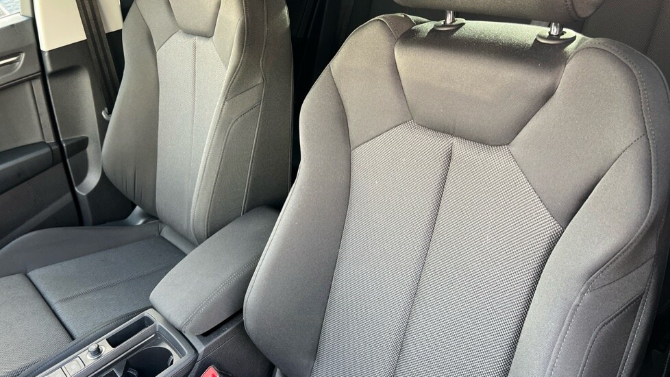 Used Audi Q3 2024 for sale - 76861827: Photo 17