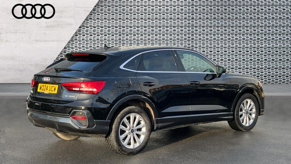 Used Audi Q3 2024 for sale - 76861827: Photo 8