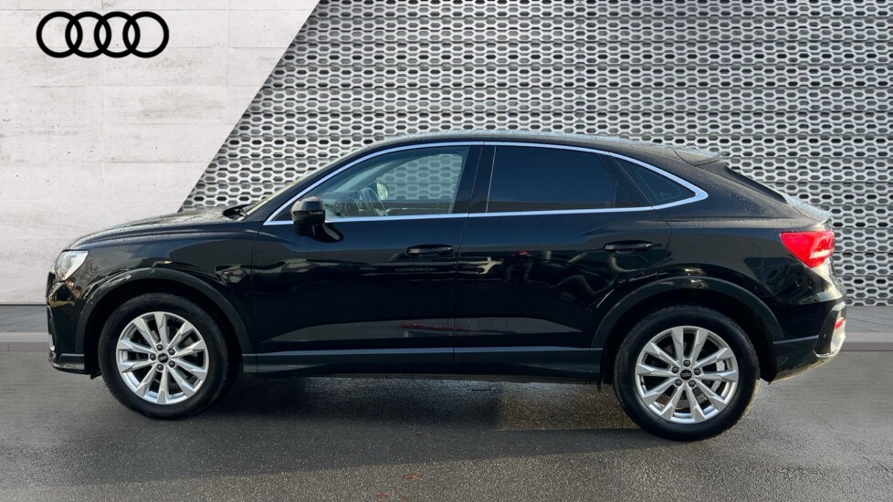 Used Audi Q3 2024 for sale - 76861827: Photo 9