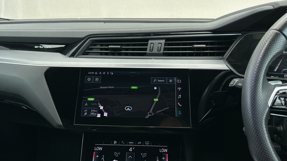 Used Audi e-tron 2022 for sale - 76442155: Photo 12