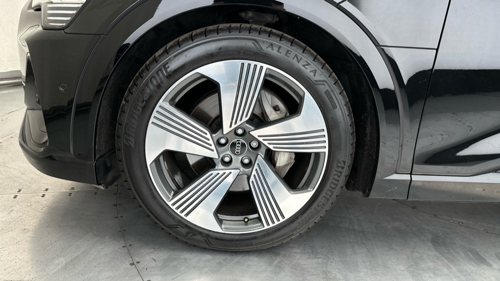 Used Audi e-tron 2022 for sale - 76442155: Photo 17