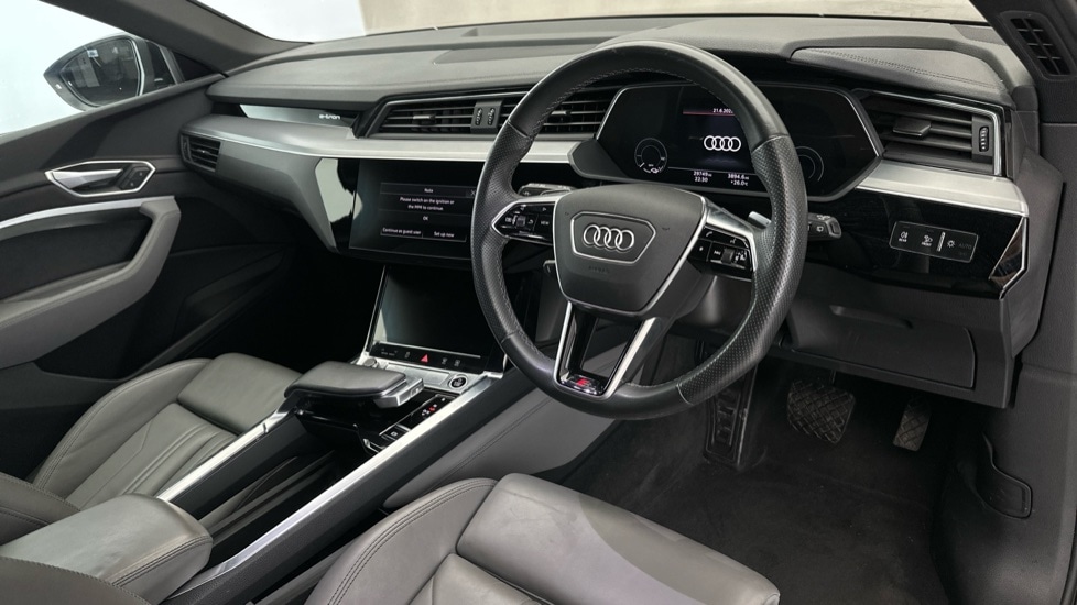 Used Audi e-tron 2022 for sale - 76442155: Photo 9