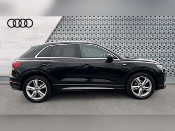 Used Audi Q3 2021 for sale - 77005160: Photo