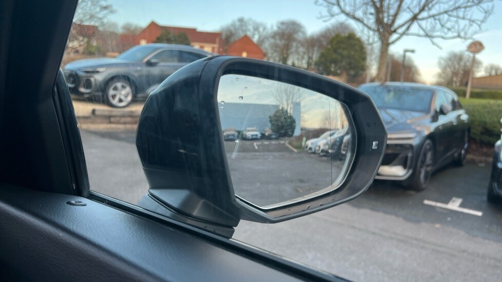 Used Audi Q3 2021 for sale - 77075573: Photo 32