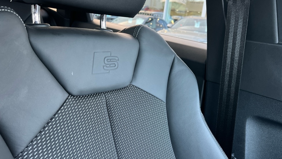 Used Audi Q3 2021 for sale - 77075573: Photo 41