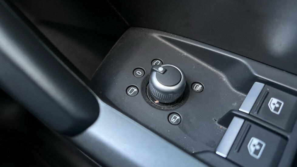 Used Audi Q3 2021 for sale - 77075573: Photo 52