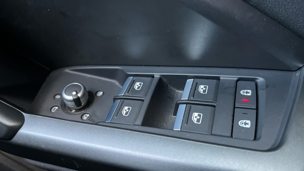 Used Audi Q3 2021 for sale - 77075573: Photo 54