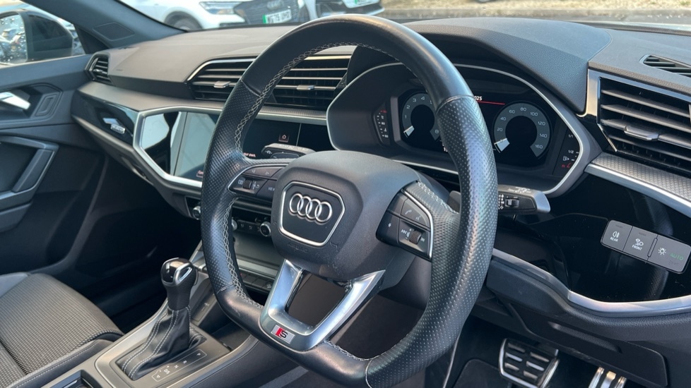 Used Audi Q3 2021 for sale - 77075573: Photo 6