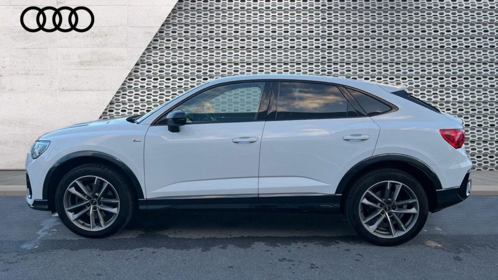 Used Audi Q3 2021 for sale - 77075573: Photo 9