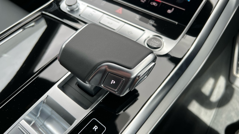 Used Audi Q8 2025 for sale - 76195992: Photo 26