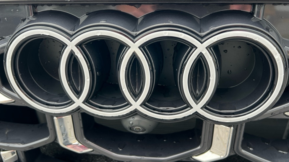 Used Audi Q8 2025 for sale - 76195992: Photo 52