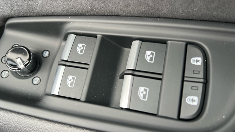 Used Audi Q8 2025 for sale - 76195992: Photo 88
