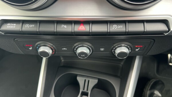 Used Audi Q2 2025 for sale - 76229301: Photo 63