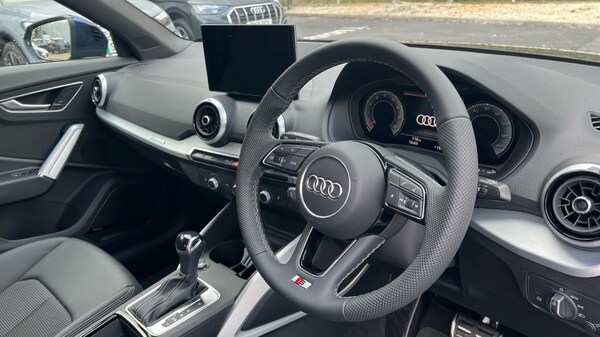 Used Audi Q2 2025 for sale - 76229301: Photo 6