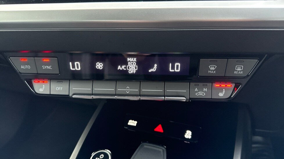 Used Audi Q4 e-tron 2021 for sale - 76494079: Photo 16