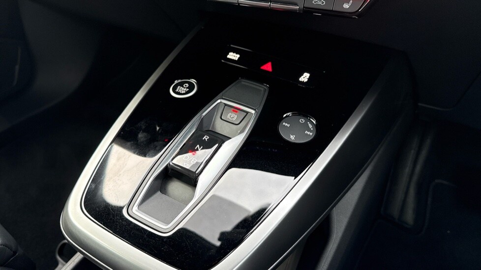 Used Audi Q4 e-tron 2021 for sale - 76494079: Photo 19