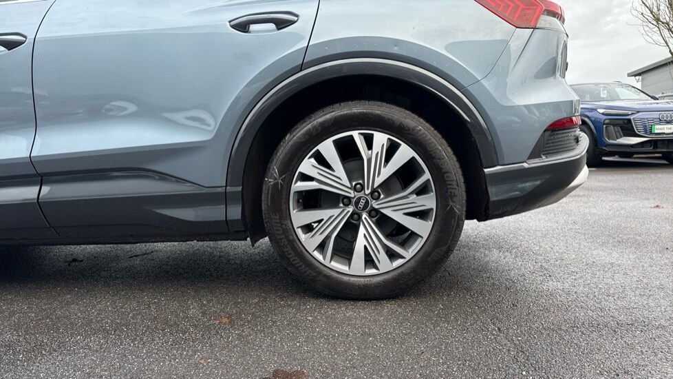 Used Audi Q4 e-tron 2021 for sale - 76494079: Photo 21