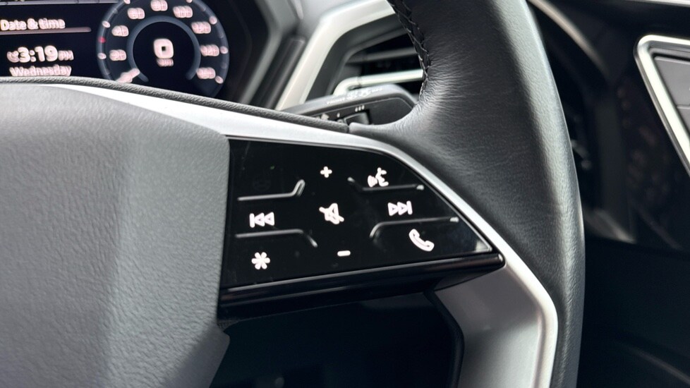 Used Audi Q4 e-tron 2021 for sale - 76494079: Photo 24