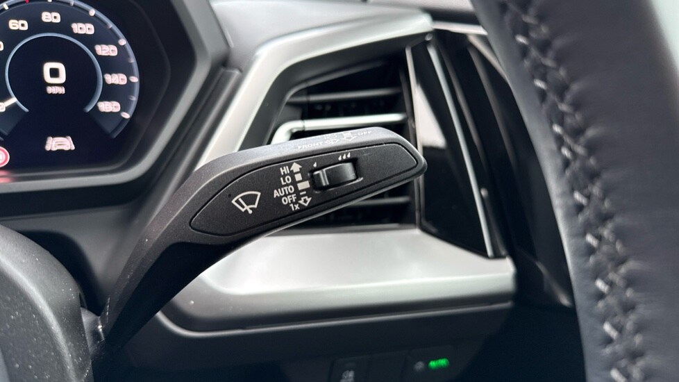 Used Audi Q4 e-tron 2021 for sale - 76494079: Photo 31