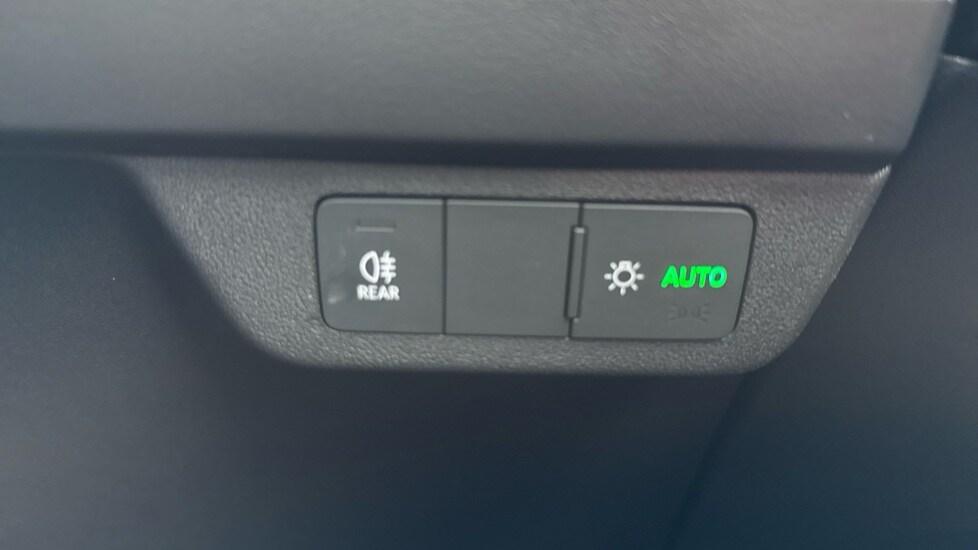 Used Audi Q4 e-tron 2021 for sale - 76494079: Photo 47