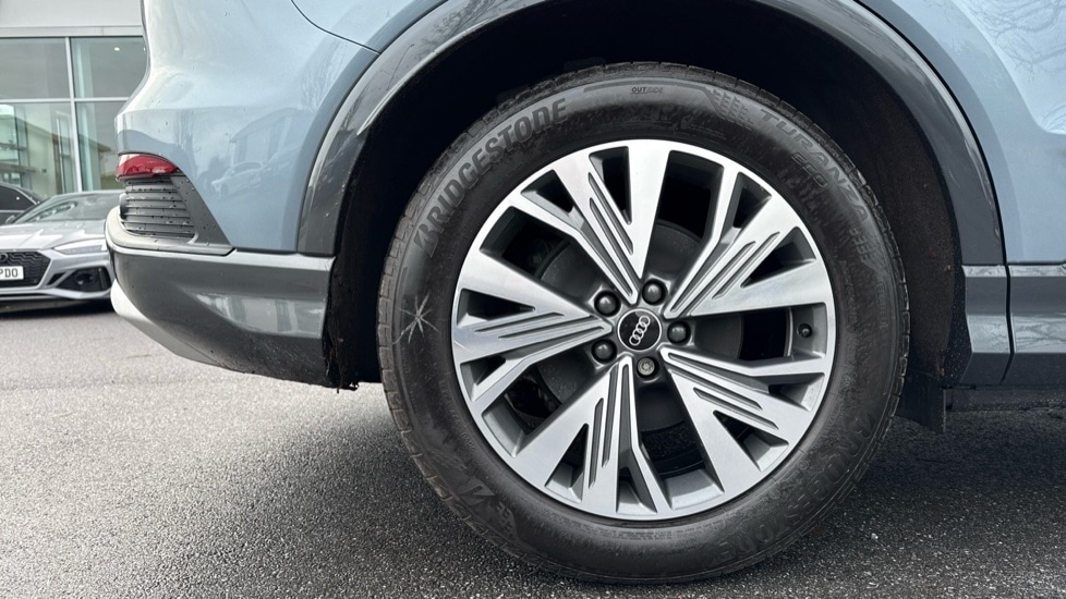 Used Audi Q4 e-tron 2021 for sale - 76494079: Photo 5
