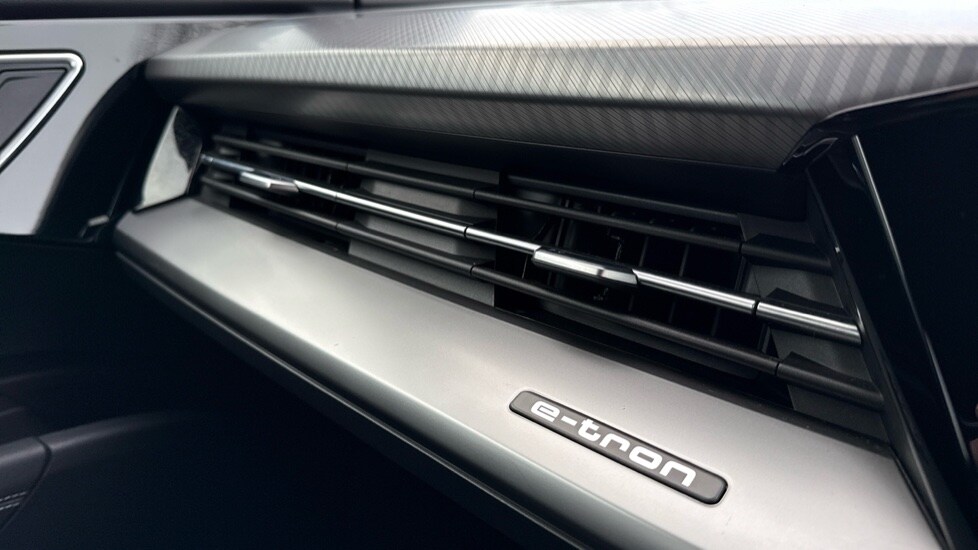 Used Audi Q4 e-tron 2021 for sale - 76494079: Photo 50