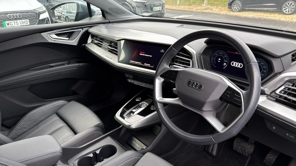 Used Audi Q4 e-tron 2021 for sale - 76494079: Photo 6