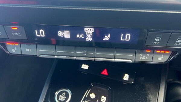 Used Audi Q4 e-tron 2022 for sale - 75636744: Photo 39